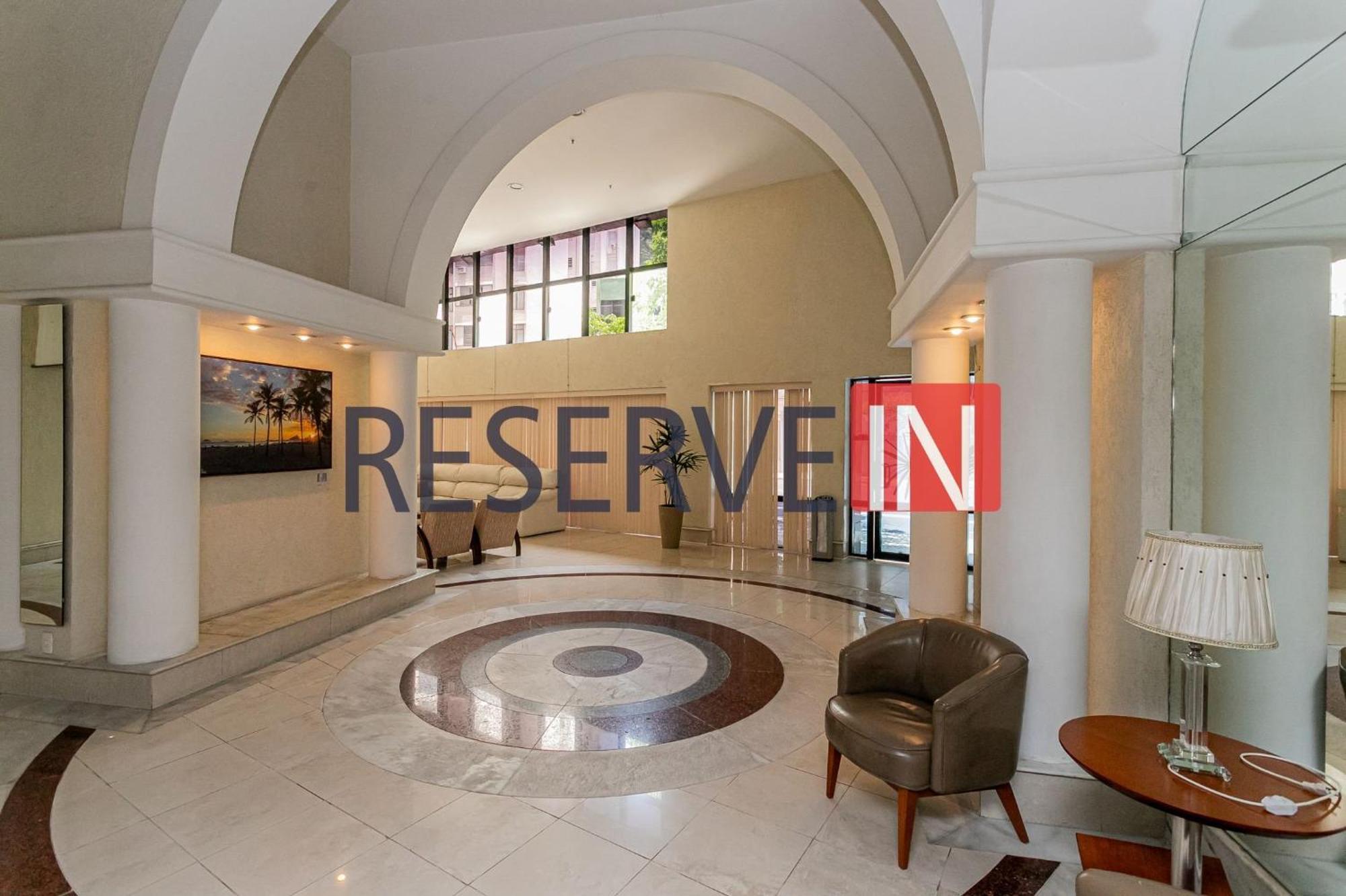 Apartamento Flat Copacabana - área De Lazer E Varanda